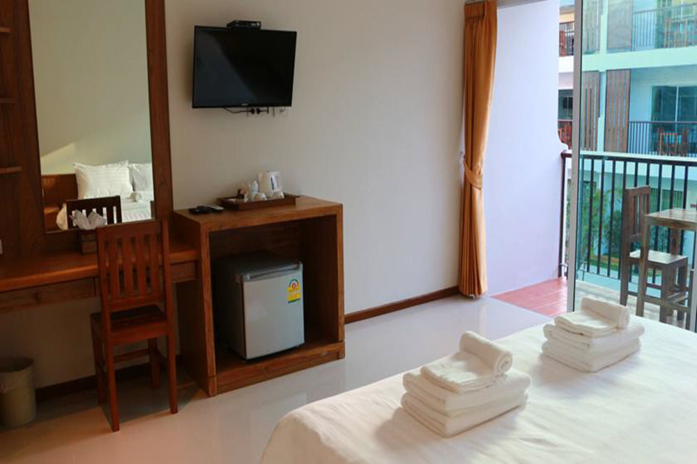 Crystal Lamai Hotel Экстерьер фото