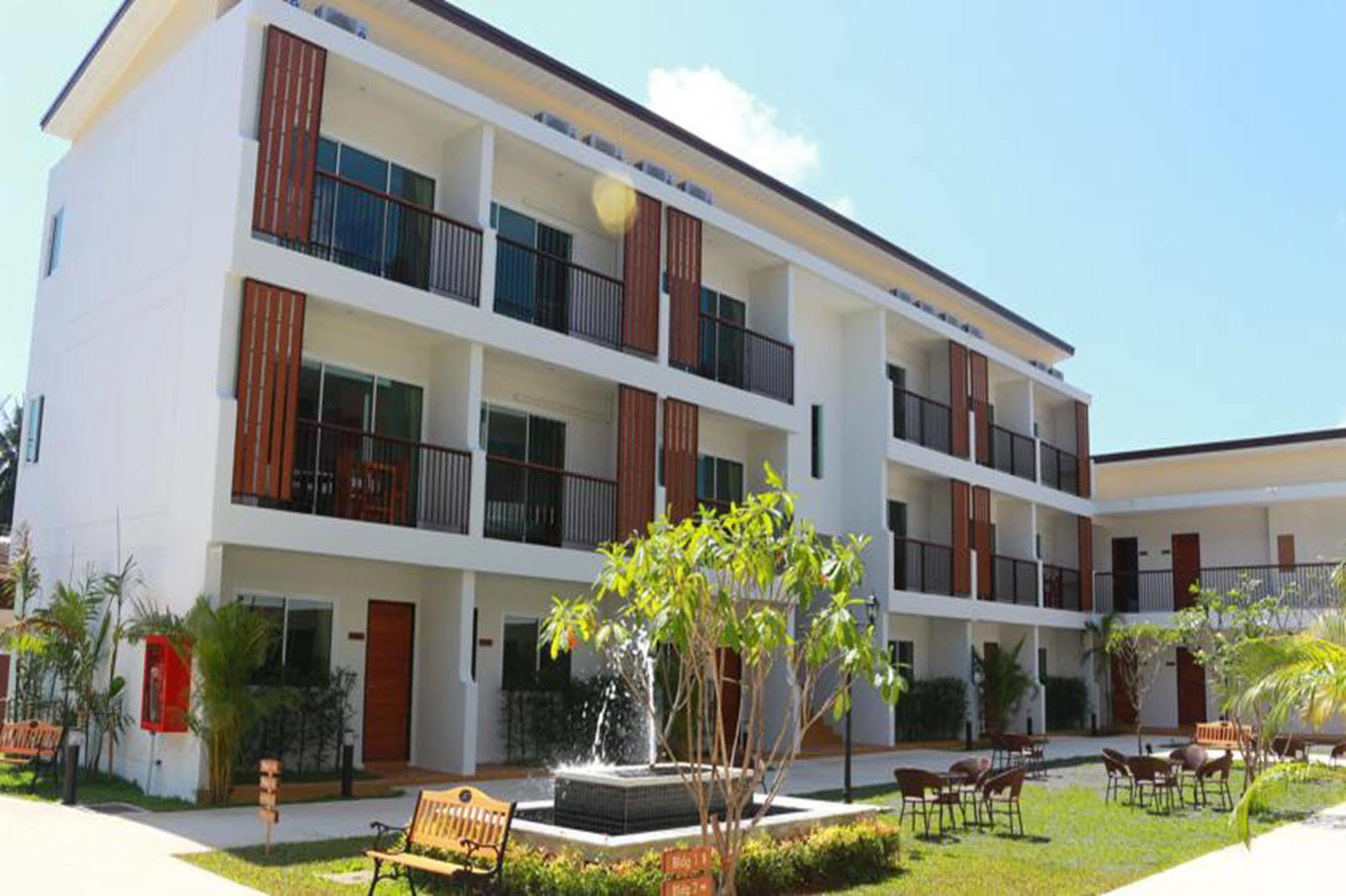 Crystal Lamai Hotel Экстерьер фото