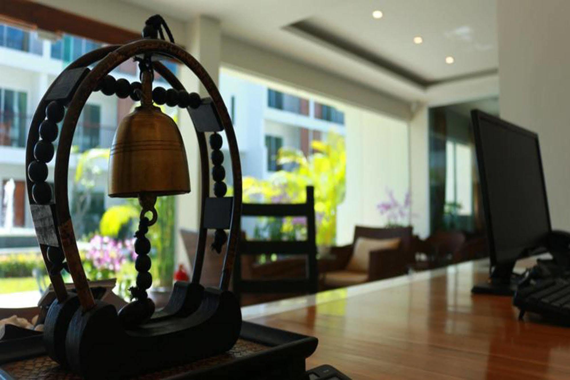 Crystal Lamai Hotel Экстерьер фото
